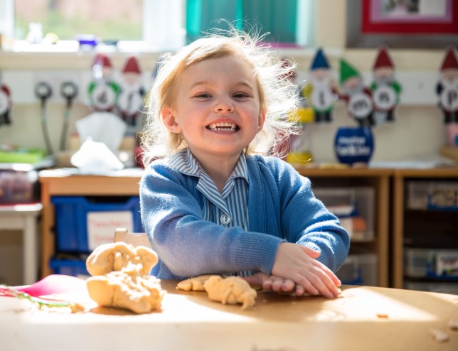 little-acorns-at-badminton-junior-school